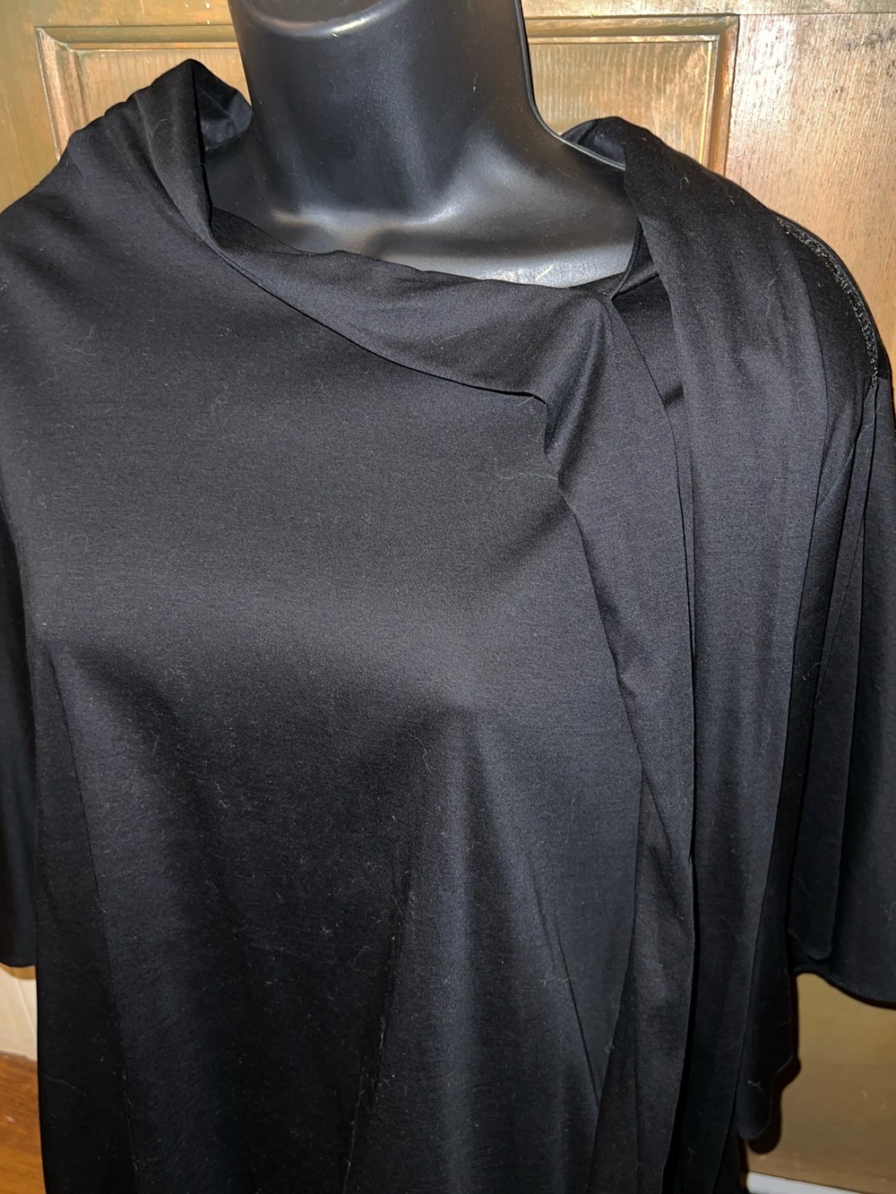 Carolina Herrera Black Tie Neck Silky Draped Flutter Sleeve Blouse Tunic Size L - Picture 7 of 12
